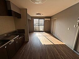 スカイバード 110 1階2LDKのリビング/ダイニング