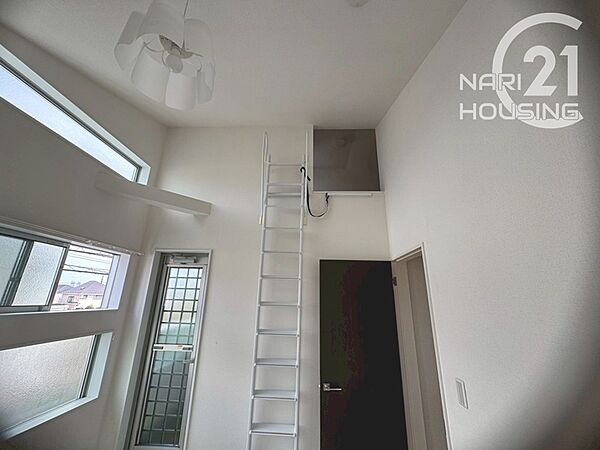 detached 東京都立川市砂川町８丁目

地図を見る