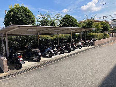 バイク置場