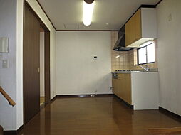 スズコウ短期貸し住宅 C 2階4DKのリビング/ダイニング