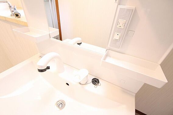 （洗面所）■洗...