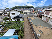 土地が広いので、敷地内の外遊びも、安心です　