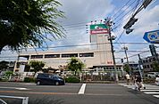 島忠新座店 1389m