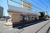 セブンイレブン志木愛宕通り店 徒歩11分。 860m