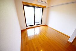 ヴィラコート横浜 4階1Kのリビング/ダイニング