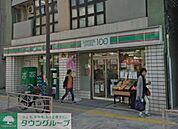 ★★ローソンストア100 徒歩2分。コンビニ 130m