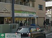 ファミリーマートミナワ船越店 徒歩3分。コンビニ 180m