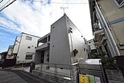 ★ウォークインクローゼット付きでお荷物も心配なし★