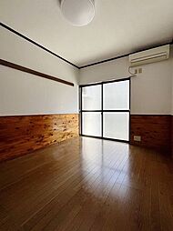 吉兆 102 1階1Kのリビング/ダイニング