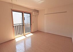 アンフラーゼ 2階1Kのリビング/ダイニング