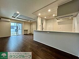 BLOOMING MAISON府中市押立町3号棟 4LDKのリビング/ダイニング