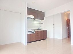 プライムアーバン武蔵小金井 3階3DKのリビング/ダイニング