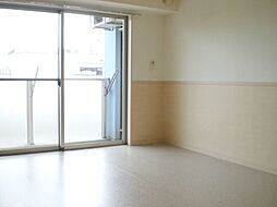 コンフォート武蔵野 6階1Kのリビング/ダイニング