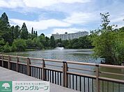 井の頭恩賜公園 900m