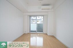 都営新宿線 新宿三丁目駅 徒歩9分の賃貸マンション 9階1Kのリビング/ダイニング