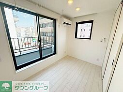 東急田園都市線 三軒茶屋駅 徒歩7分の賃貸マンション 4階1DKのリビング/ダイニング