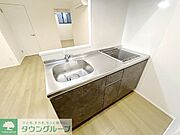 お部屋探しは株式会社　タウンハウジング　までお気軽にお問合せ下さい。クレジットカード決済・首都圏を中心直営143店舗　仲介件数全国2位の豊富な実績！諸費用・審査等・何でもご相談下さい。