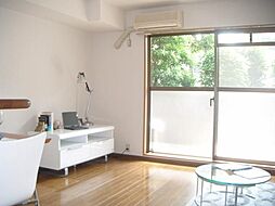 東急田園都市線 用賀駅 徒歩16分の賃貸マンション 3階1Kのリビング/ダイニング