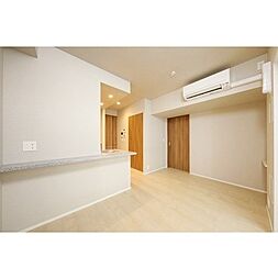 東京メトロ丸ノ内線 西新宿駅 徒歩4分の賃貸マンション 8階1LDKのリビング/ダイニング