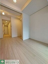 都営大江戸線 東新宿駅 徒歩3分の賃貸マンション 3階1DKのリビング/ダイニング