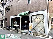 SalaSpa 徒歩0分。サラダパスタ専門店 1m