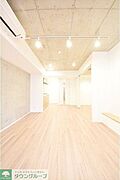 お部屋探しは株式会社　タウンハウジング　までお気軽にお問合せ下さい。クレジットカード決済・首都圏を中心直営143店舗　仲介件数全国2位の豊富な実績！諸費用・審査等・何でもご相談下さい。