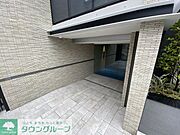 お問合せは(株)タウンハウジングレジデンス事業部【03-5563-9055】までお気軽にお問合せ下さい。
