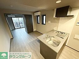 コンポジット早稲田鶴巻町 204 2階1LDKのリビング/ダイニング