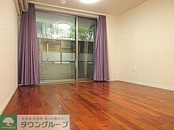 ロイヤルシーズン新宿柏木 0107 1階2LDKのリビング/ダイニング