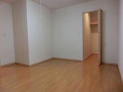 JR埼京線 板橋駅 徒歩8分の賃貸アパート 2階1LDKのリビング/ダイニング