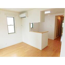 東京メトロ南北線 王子神谷駅 徒歩9分の賃貸アパート 2階1LDKのリビング/ダイニング