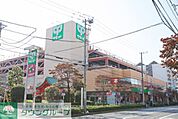 サミットストア王子店 徒歩10分。スーパー 730m