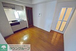 レジディア文京湯島II 8階ワンルームのリビング/ダイニング