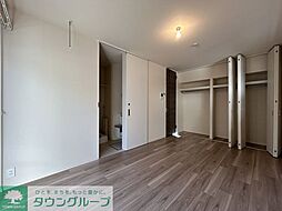 都営新宿線 本八幡駅 徒歩5分の賃貸マンション 1階1Kのリビング/ダイニング