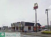 マクドナルド茂原街道古市場店 徒歩7分。 560m