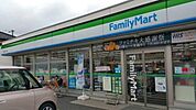 ファミリーマート千葉登戸四丁目店 1004m
