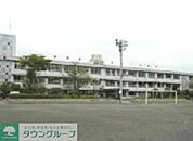 府中市立府中第一中学校 徒歩11分。中学校 840m