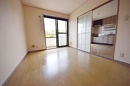 ストークヴィラ 1階2LDKのリビング/ダイニング