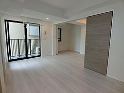 JR総武線 三鷹駅 徒歩11分の賃貸マンション 3階1LDKのリビング/ダイニング