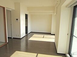 T’s garden府中 1階3SLDKのリビング/ダイニング