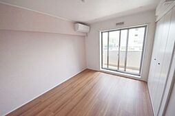 バモス聖蹟 3階1Kのリビング/ダイニング