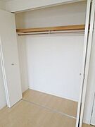 ★広々クローゼットタイプの収納★