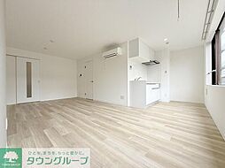 コスモビル 203 2階ワンルームのリビング/ダイニング