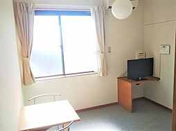 レオパレスアマポーラ 202 2階1Kのリビング/ダイニング