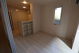 ジュネス前原 101 1階1LDKのリビング/ダイニング