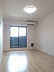 ルナ・コート習志野 201 2階1LDKのリビング/ダイニング