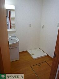 グリーンゲイブルズ 101 1階1LDKのリビング/ダイニング