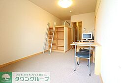 レオパレススカイアーク 305 3階1Kのリビング/ダイニング