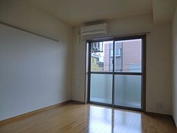 ルクレ津田沼 103 1階1Kのリビング/ダイニング