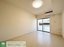 ヴィラ千葉 203 2階1Kのリビング/ダイニング